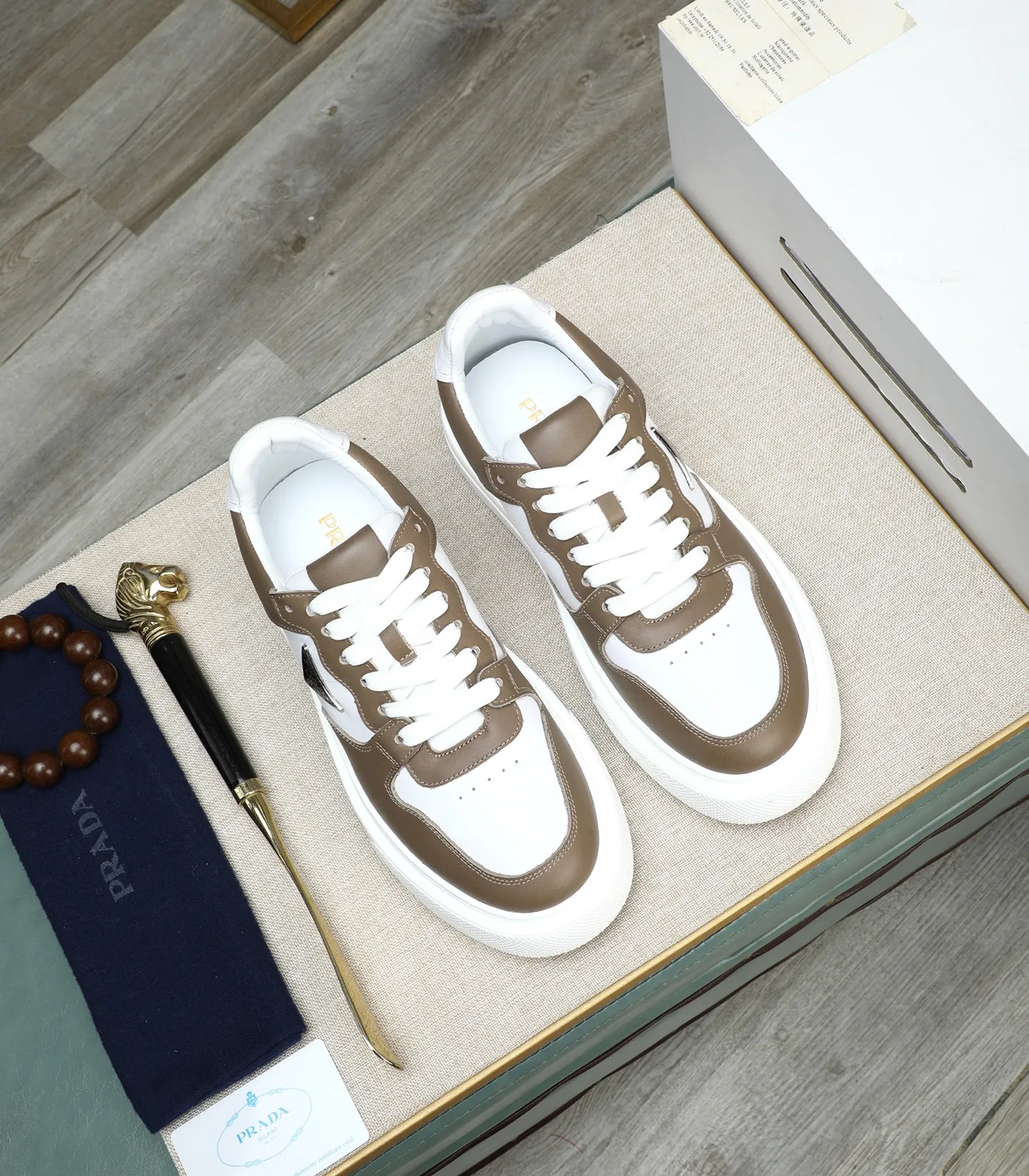 Men's shoes 💰500 🌹🌹[PRADA—Prada] 2025 latest model 🙈original replica! 👟👟👟Available here. The workmanship is top-notch. The upper is made of Italian 🇮🇹Imported calfskin. ❗️Breathable genuine leather lining @Suitable for travel. The original version has an enlarged engraved sole, making it suitable for all kinds of travels, showing low-key luxury. Let quality speak for itself. Color: Size: 38-44